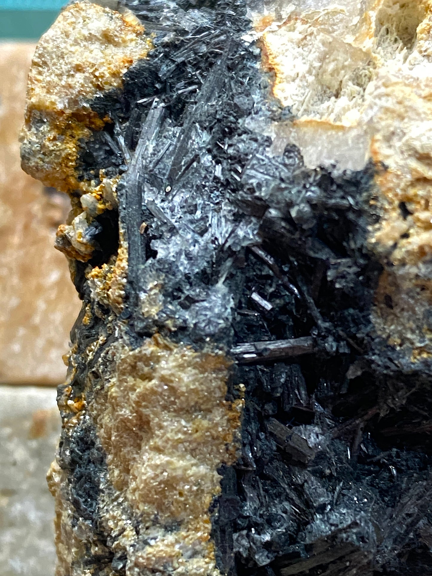 SCHORL TOURMALINE : SOUTH TOLCARNE MINE, BEACON, CORNWALL. 83g MF5036