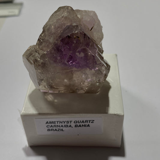 QUARTZ WITH AMETHYST GHOSTING UNUSUAL AND LOVELY SPECIMEN 87g MF1412
