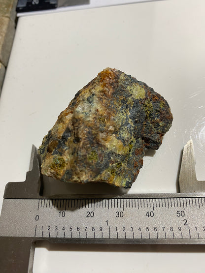 PHARMOCOSIDERITE/SCORADITE [ETC] : SOUTH TOLCARNE MINE, CAMBORNE, CORNWALL  57g MF5040