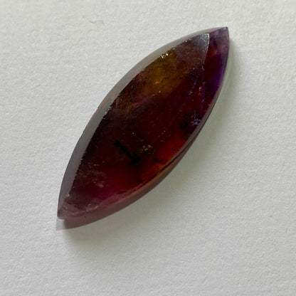 AMETHYST QUARTZ WITH GOETHITE  - GEMSTONE - OURO BRANCO, MINAS GERAIS, BRAZIL 18Ct MF5082