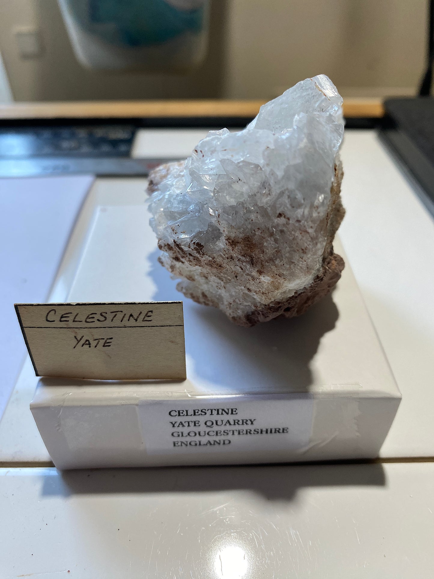 CELESTINE : YATE QUARRY, GLOUCESTERSHIRE, ENGLAND. 242g  MF5045
