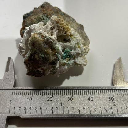 GEARKSUTITE [ETC] - GRAND REEF MINE, ARIZONA, U.S.A.  42g MF1458