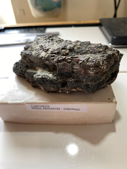 DENSE CASSITERITE ORE SPECIMEN : WHEAL PENDARVES, KILLIVOSE, CORNWALL 532g MF5048