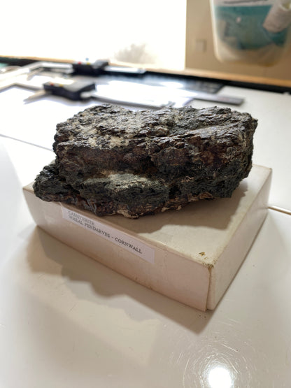 DENSE CASSITERITE ORE SPECIMEN : WHEAL PENDARVES, KILLIVOSE, CORNWALL 532g MF5048