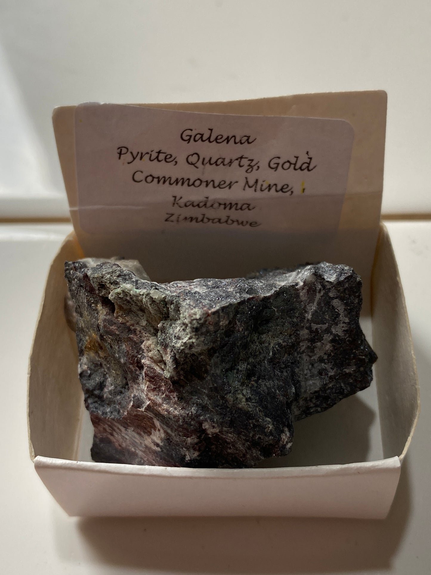 INTERESTING SPECIMEN FROM THE OLD COMMONER GOLD  MINE, ZIMBABWE 48g  MF5049