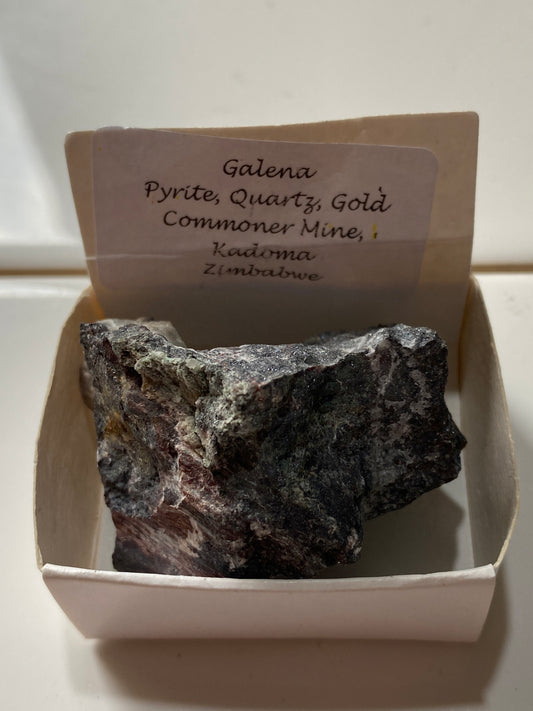 INTERESTING SPECIMEN FROM THE OLD COMMONER GOLD  MINE, ZIMBABWE 48g  MF5049