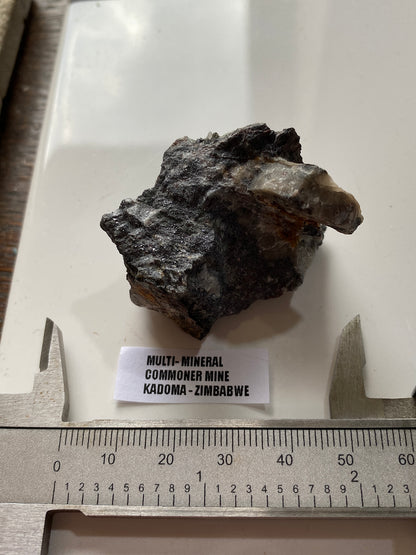 INTERESTING SPECIMEN FROM THE OLD COMMONER GOLD  MINE, ZIMBABWE 48g  MF5049
