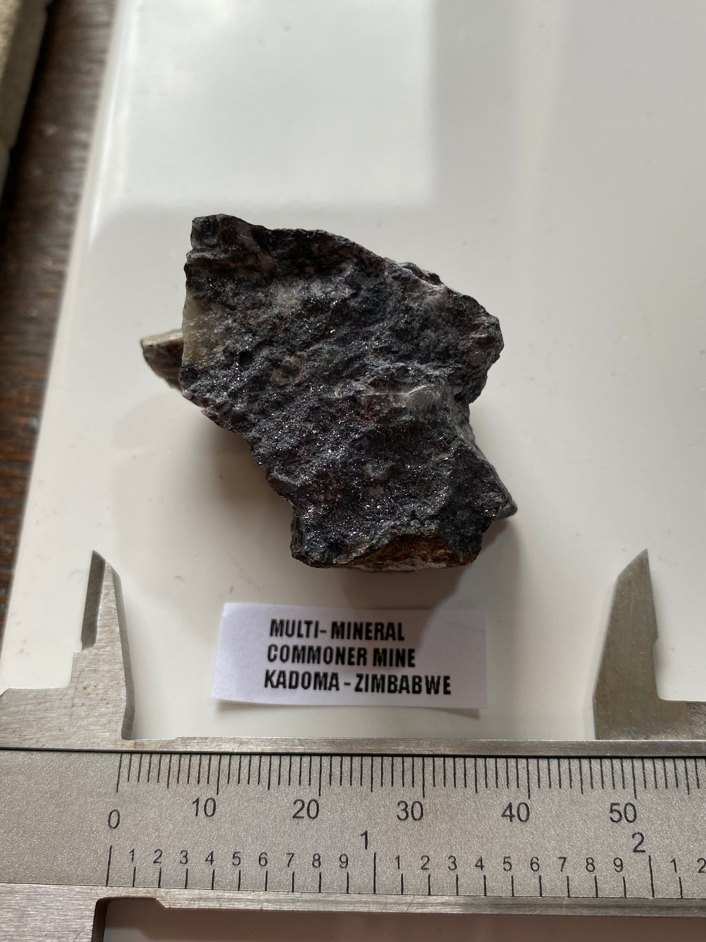 INTERESTING SPECIMEN FROM THE OLD COMMONER GOLD  MINE, ZIMBABWE 48g  MF5049