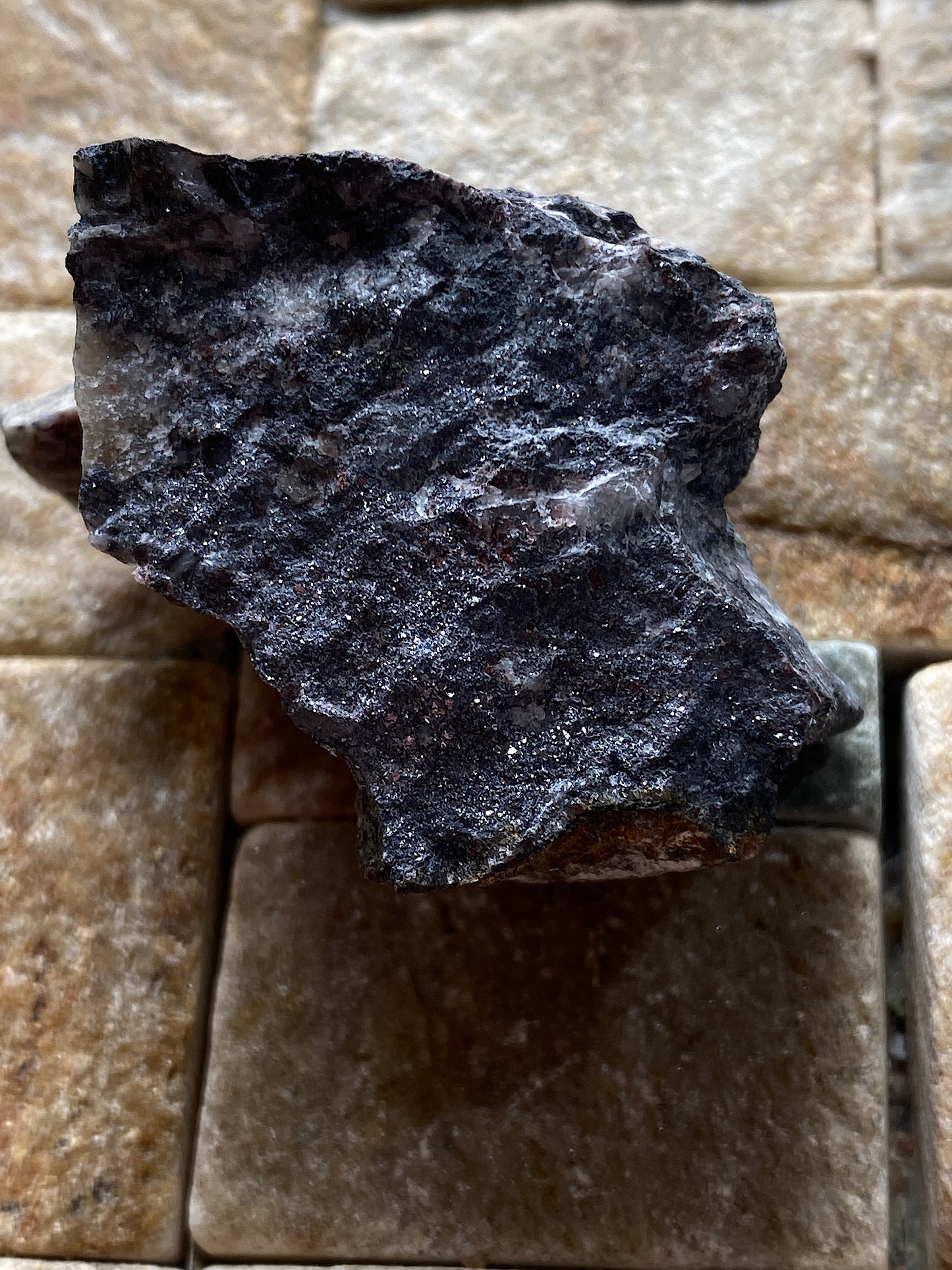 INTERESTING SPECIMEN FROM THE OLD COMMONER GOLD  MINE, ZIMBABWE 48g  MF5049