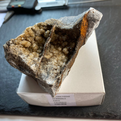 INTERESTING SPECIMEN FROM HILTON MINE, CUMBRIA  235g MF1825