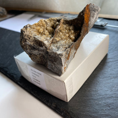 INTERESTING SPECIMEN FROM HILTON MINE, CUMBRIA  235g MF1825