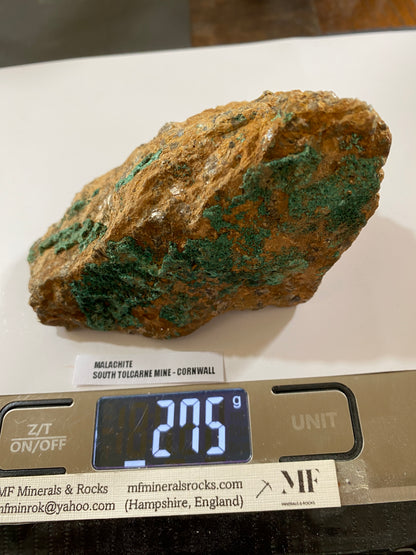 MALACHITE : SOUTH TOLCARNE MINE, CAMBORNE, CORNWALL 275g MF5051