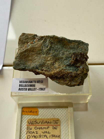 VESUVIANITE [ETC] : BELLECOMBE, AOSTA VALLEY, ITALY. 51g MF5052