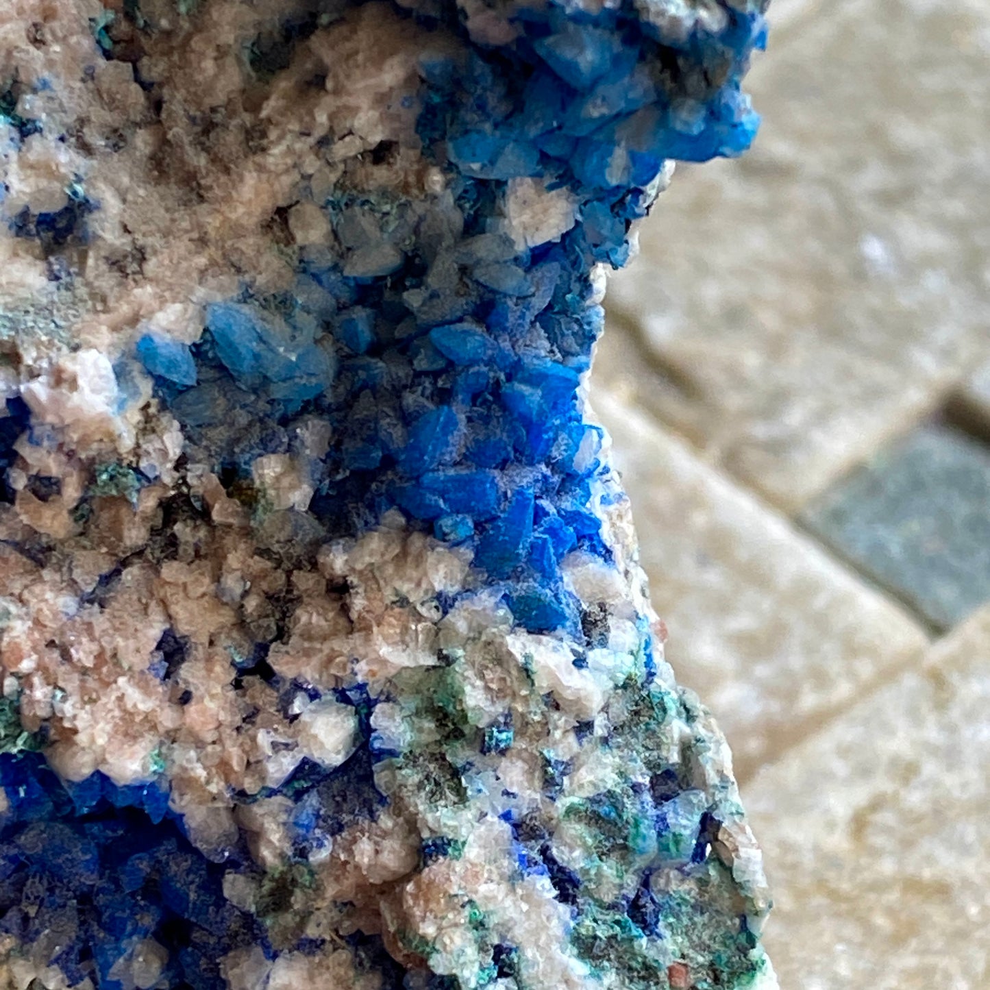 AZURITE [ETC] OPN CALCITE FROM CANNINGTON PARK QUARRY, SOMERSET 369g MF1826