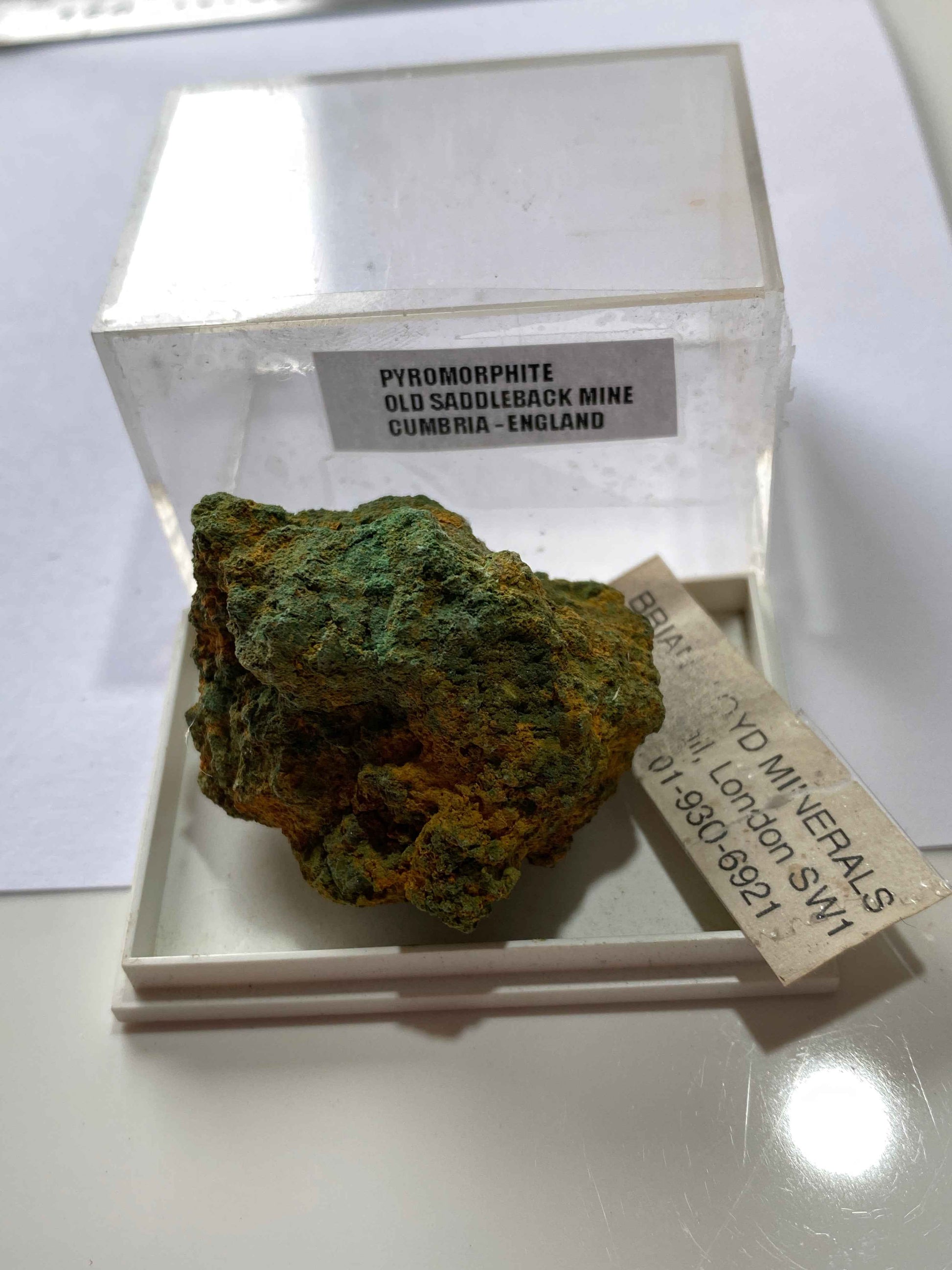 PYROMORPHITE : OLD SADDLEBACK MINE, BLENCATHRA, CUMBRIA, ENGLAND 31g. MF5054