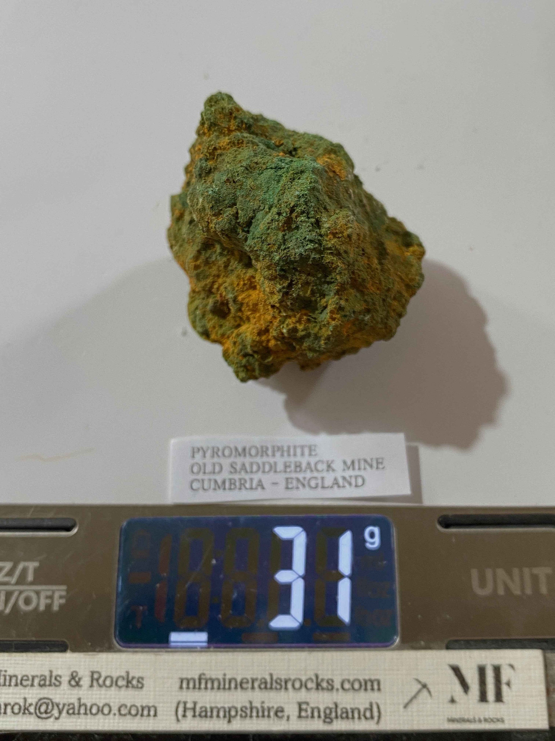 PYROMORPHITE : OLD SADDLEBACK MINE, BLENCATHRA, CUMBRIA, ENGLAND 31g. MF5054
