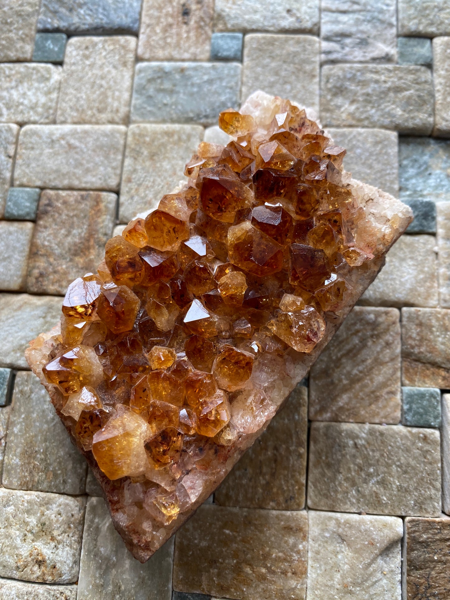 CITRINE QUARTZ CRYSTAL ASSEMBLAGE : CHARCOS, SAN LUIS POTOSI, MEXICO 296g MF5058