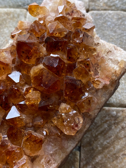 CITRINE QUARTZ CRYSTAL ASSEMBLAGE : CHARCOS, SAN LUIS POTOSI, MEXICO 296g MF5058
