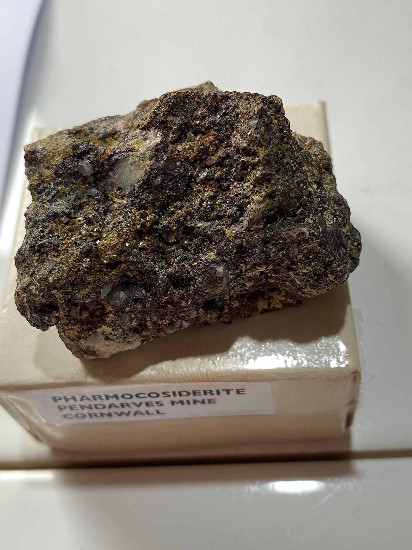 PHARMACOSIDERITE [ETC] : PENDARVES MINE, KILLIVOSE, CAMBORNE, CORNWALL  42g MF5059