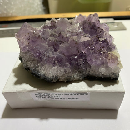 AMETHYST QUARTZ WITH GOETHITE - AMETISTA DO SUL, RIO GRANDE DO SUL. BRAZIL 325g  MF4140