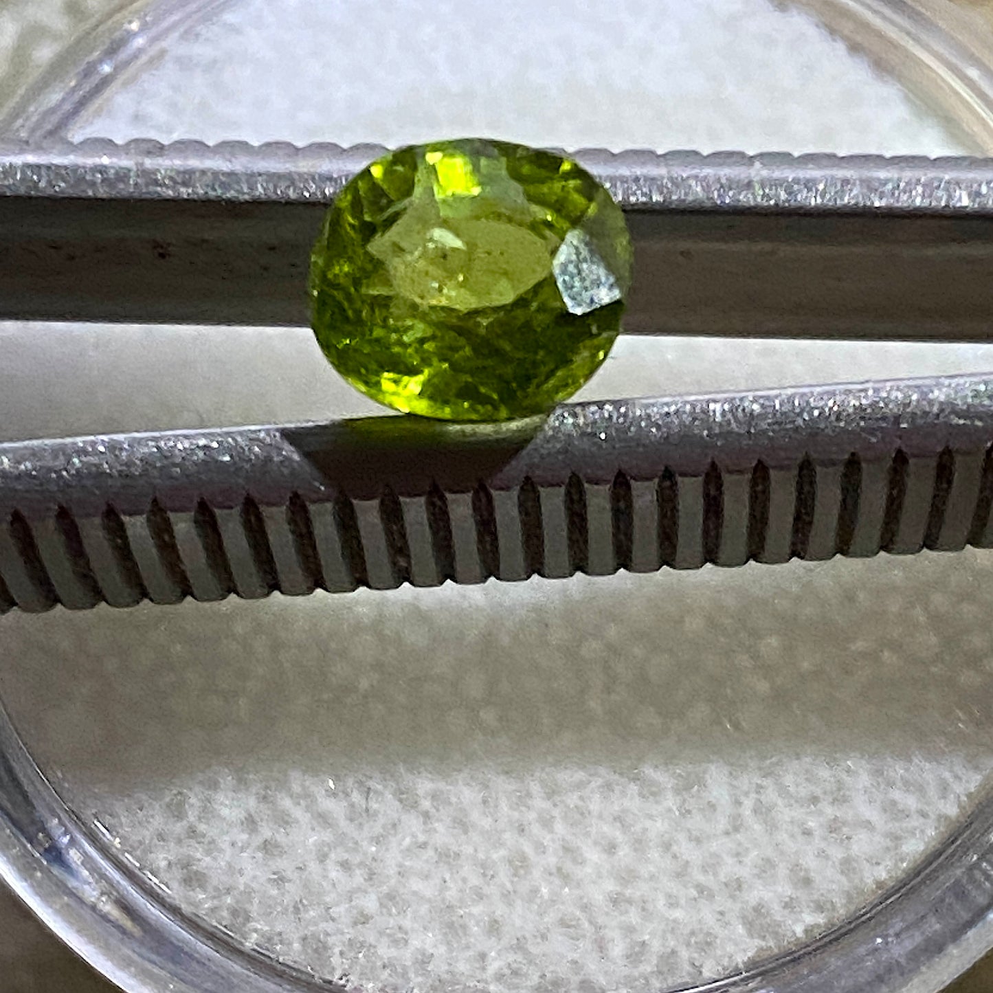 PERIDOT NATURAL GEMSTONE - MOGOK, MANDALAY, BURMA 1.60Ct MFG5407
