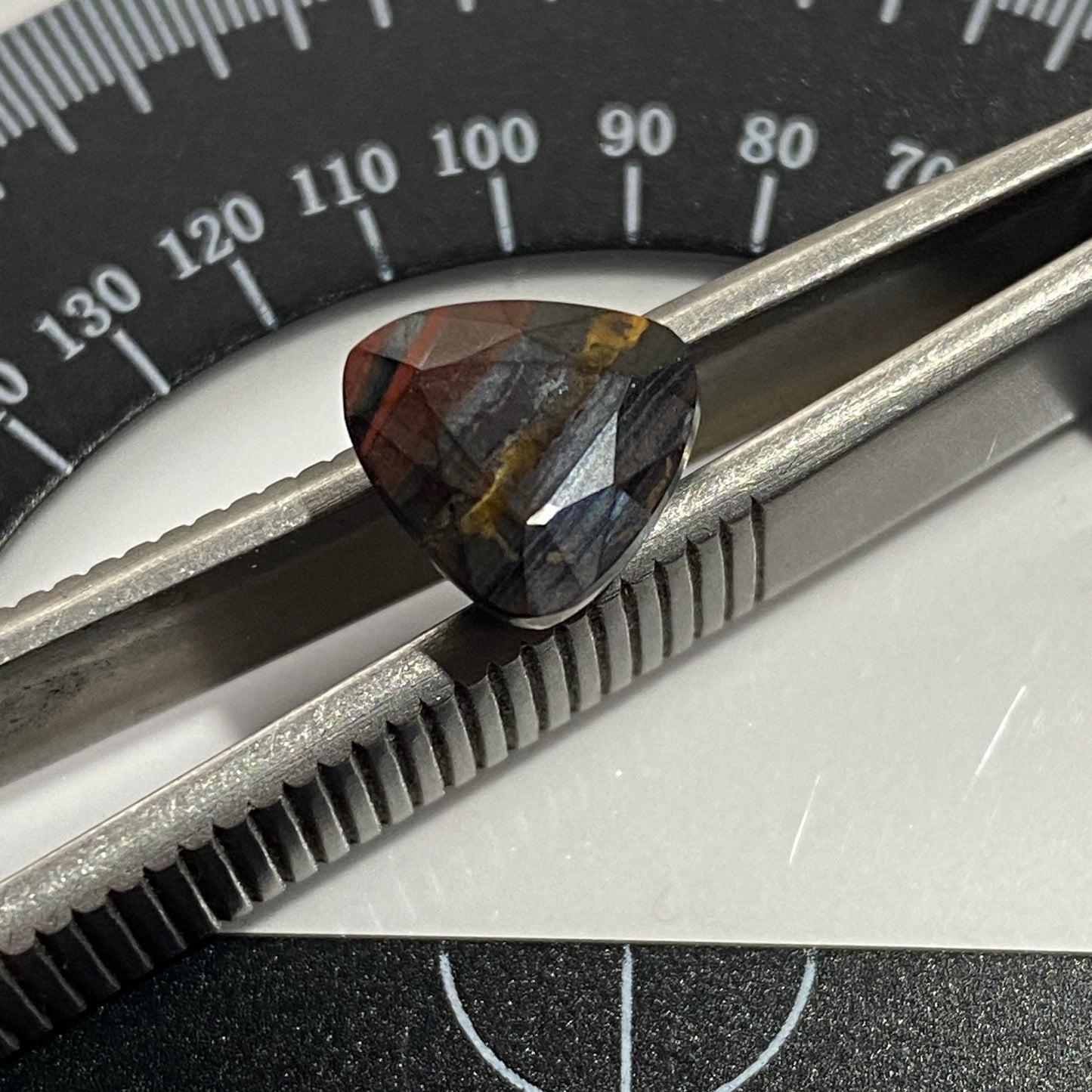 TIGERS EYE GEMSTONE - NORTHERN CAPE, SOUTH AFRICA. 3.11Ct mfg5306