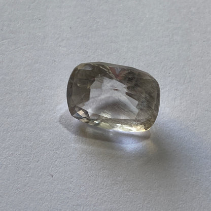 SCAPOLITE NATURAL GEMSTONE - KARUR , TAMIL NADU, INDIA. 5.28Ct. MFG5100