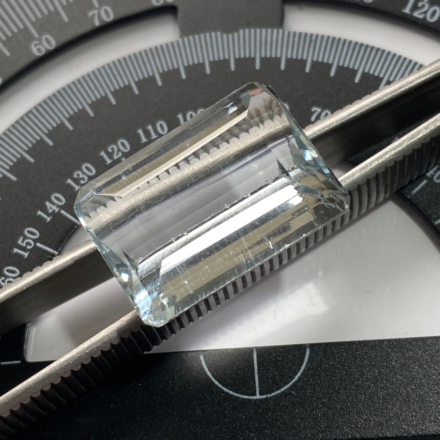 TOPAZ NATURAL GEMSTONE - PADRE PARAISO, MINAS GERAIS BRAZIL 28.90Ct MFG5424