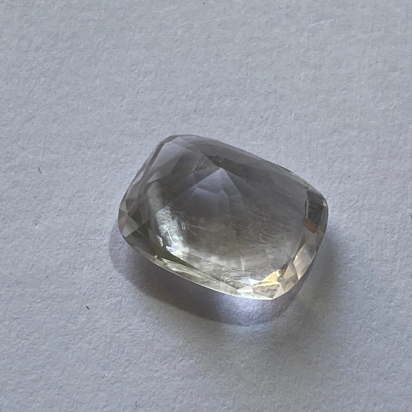 SCAPOLITE NATURAL GEMSTONE - KARUR , TAMIL NADU, INDIA. 5.28Ct. MFG5100