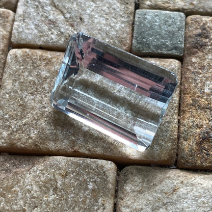 TOPAZ NATURAL GEMSTONE - PADRE PARAISO, MINAS GERAIS BRAZIL 28.90Ct MFG5424