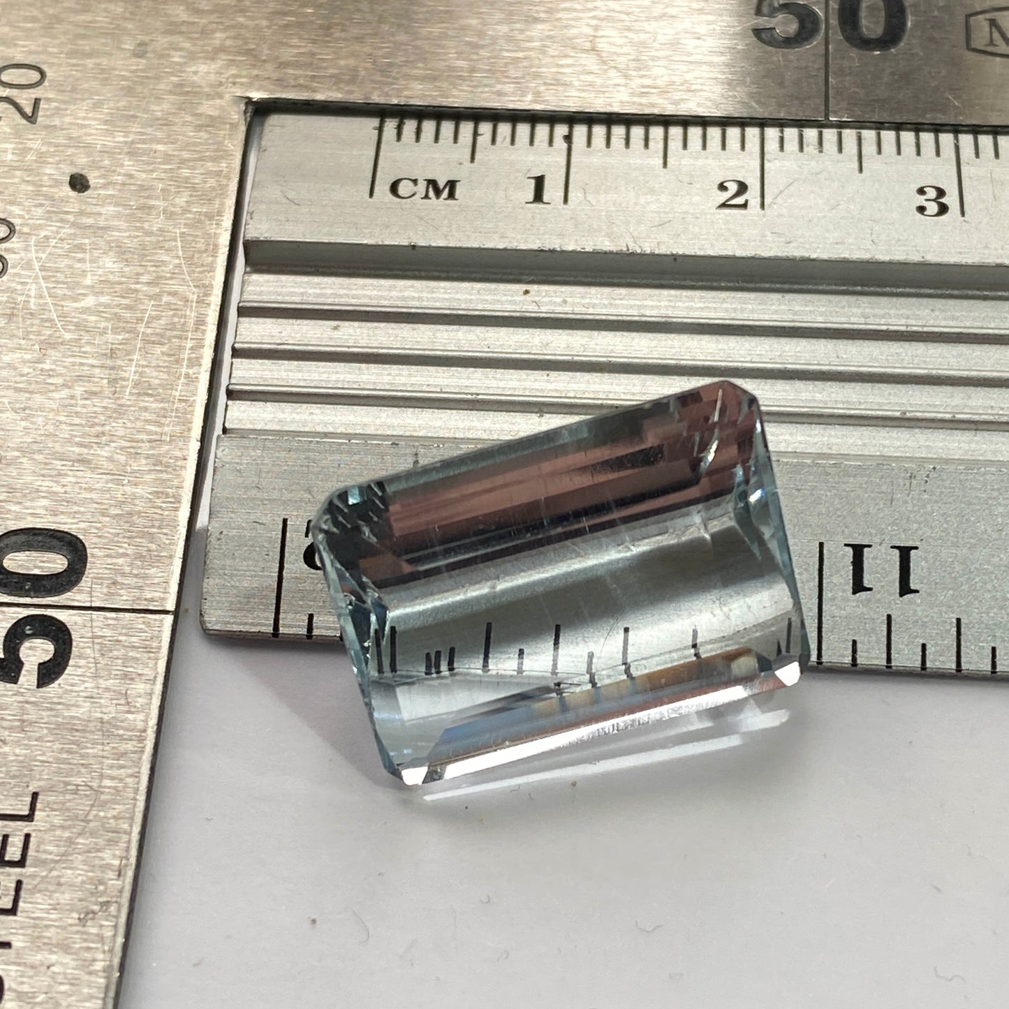 TOPAZ NATURAL GEMSTONE - PADRE PARAISO, MINAS GERAIS BRAZIL 28.90Ct MFG5424