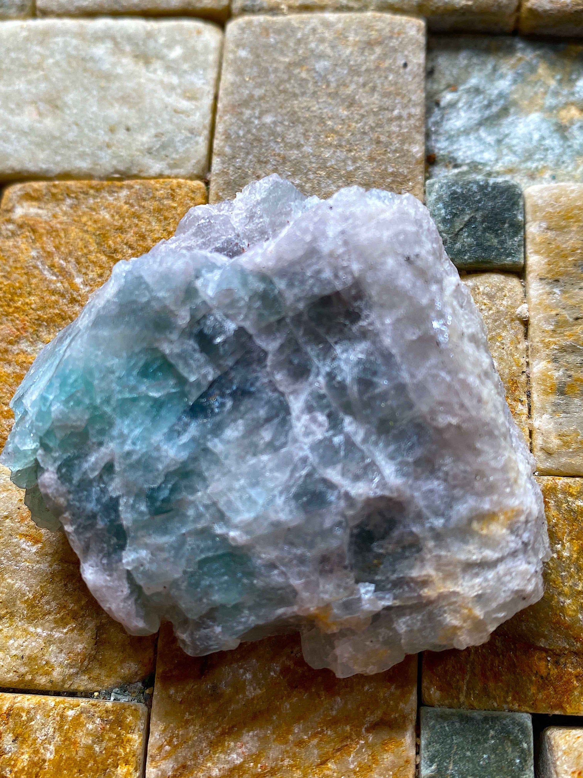 FLUORITE : GROVERAKE MINE, ROOKHOPE, CO DURHAM, ENGLAND. 48g. MF5068
