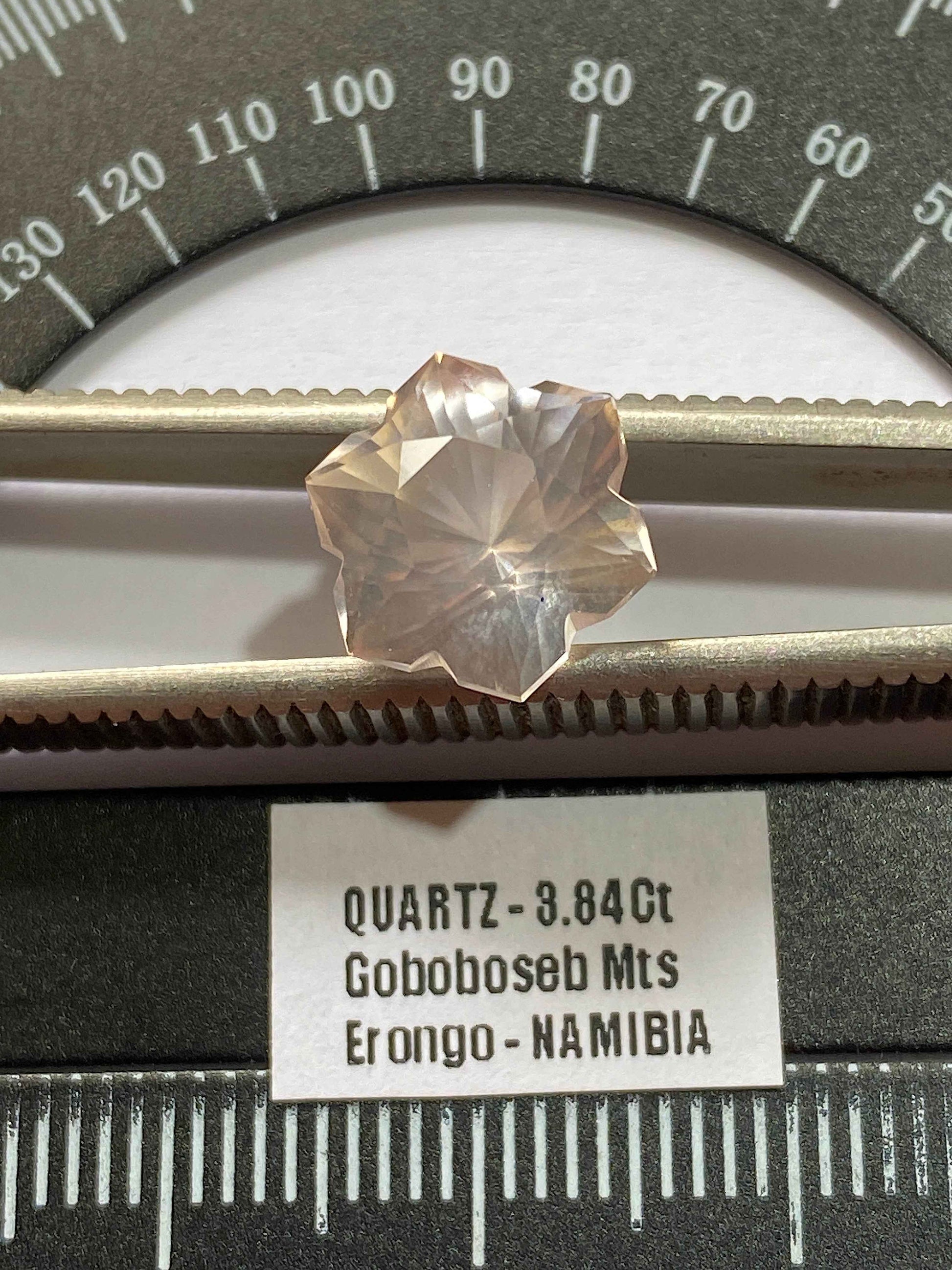 SNOWFLAKE AMETHYST GEMSTONE : GOBOBOSEB MTS., ERONGO, NAMIBIA 3.84Ct MFG4964