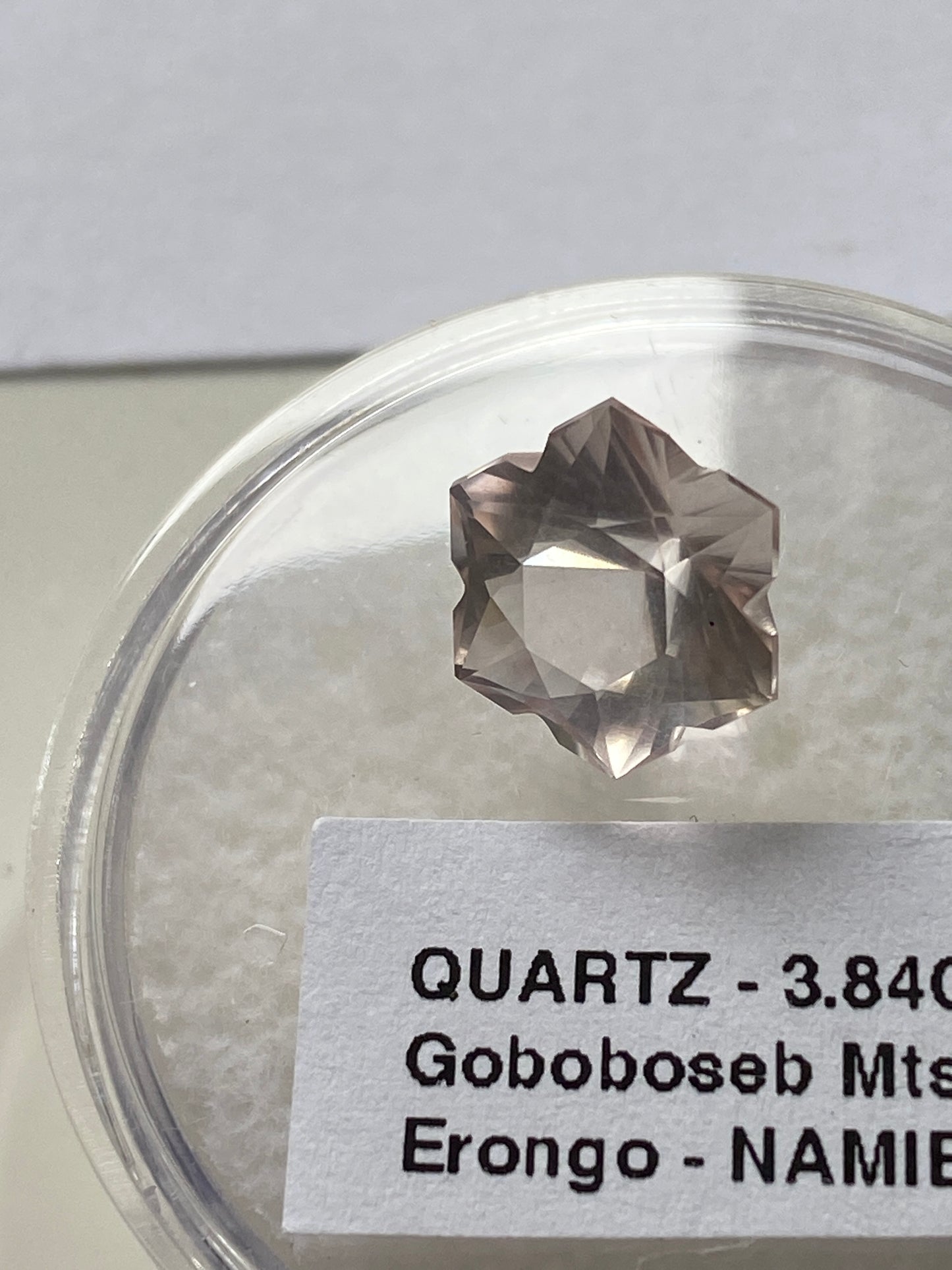 SNOWFLAKE AMETHYST GEMSTONE : GOBOBOSEB MTS., ERONGO, NAMIBIA 3.84Ct MFG4964