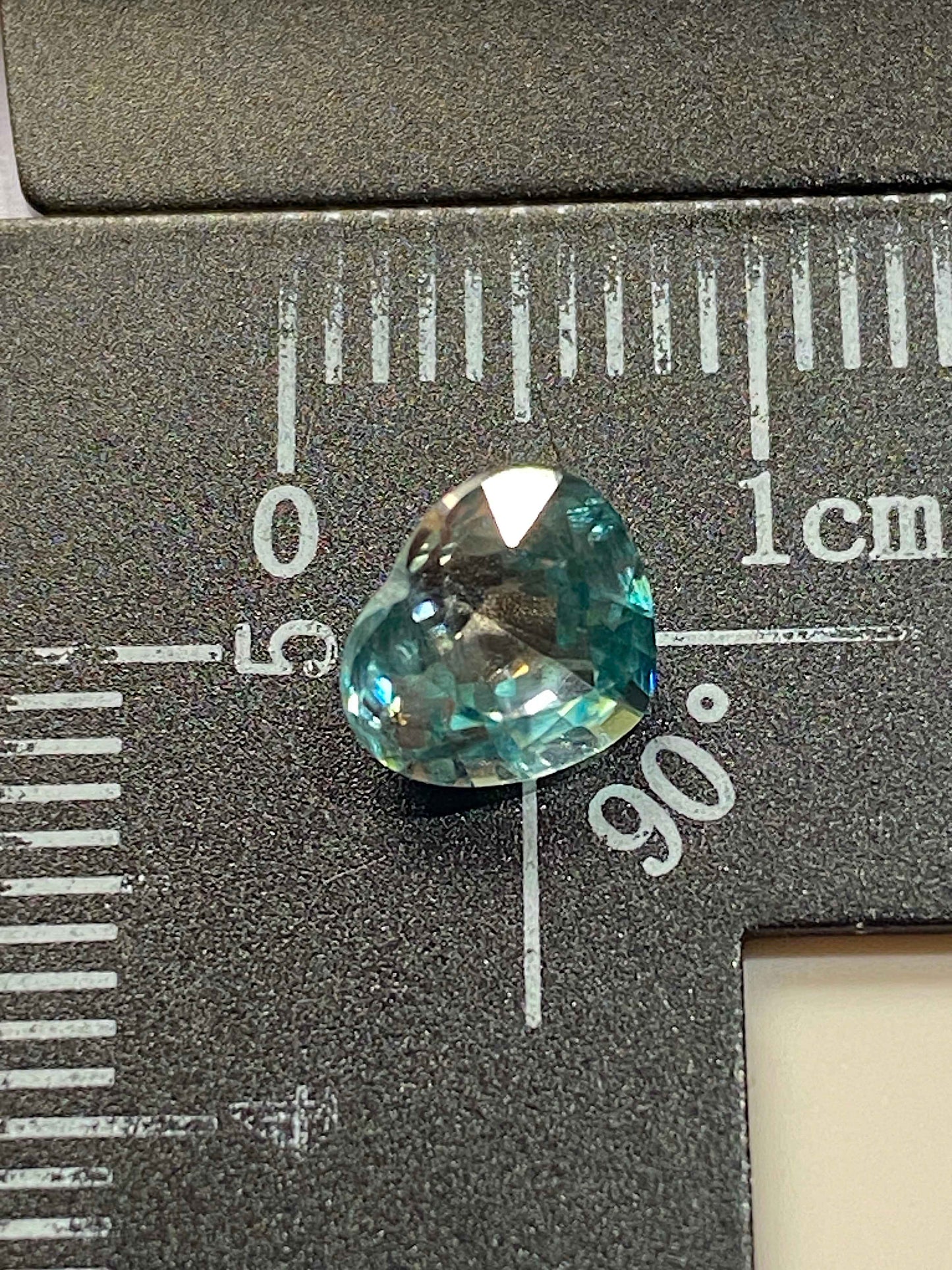 ZIRCON NATURAL GEMSTONES x 3 : RATANAKIRI, CAMBODIA  4.83Ct  MFG 4966