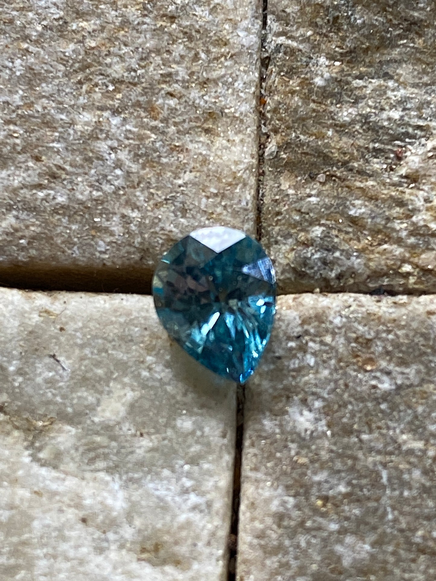 ZIRCON NATURAL GEMSTONES x 3 : RATANAKIRI, CAMBODIA  4.83Ct  MFG 4966