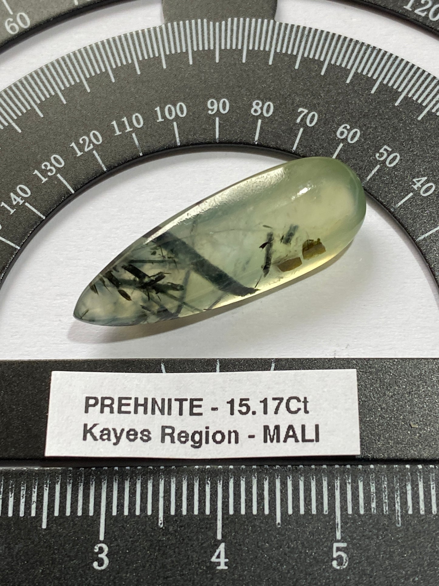 PREHNITE NATURAL GEMSTONE :  KAYES REGION, MALI, AFRICA 15.17Ct. MFG4967