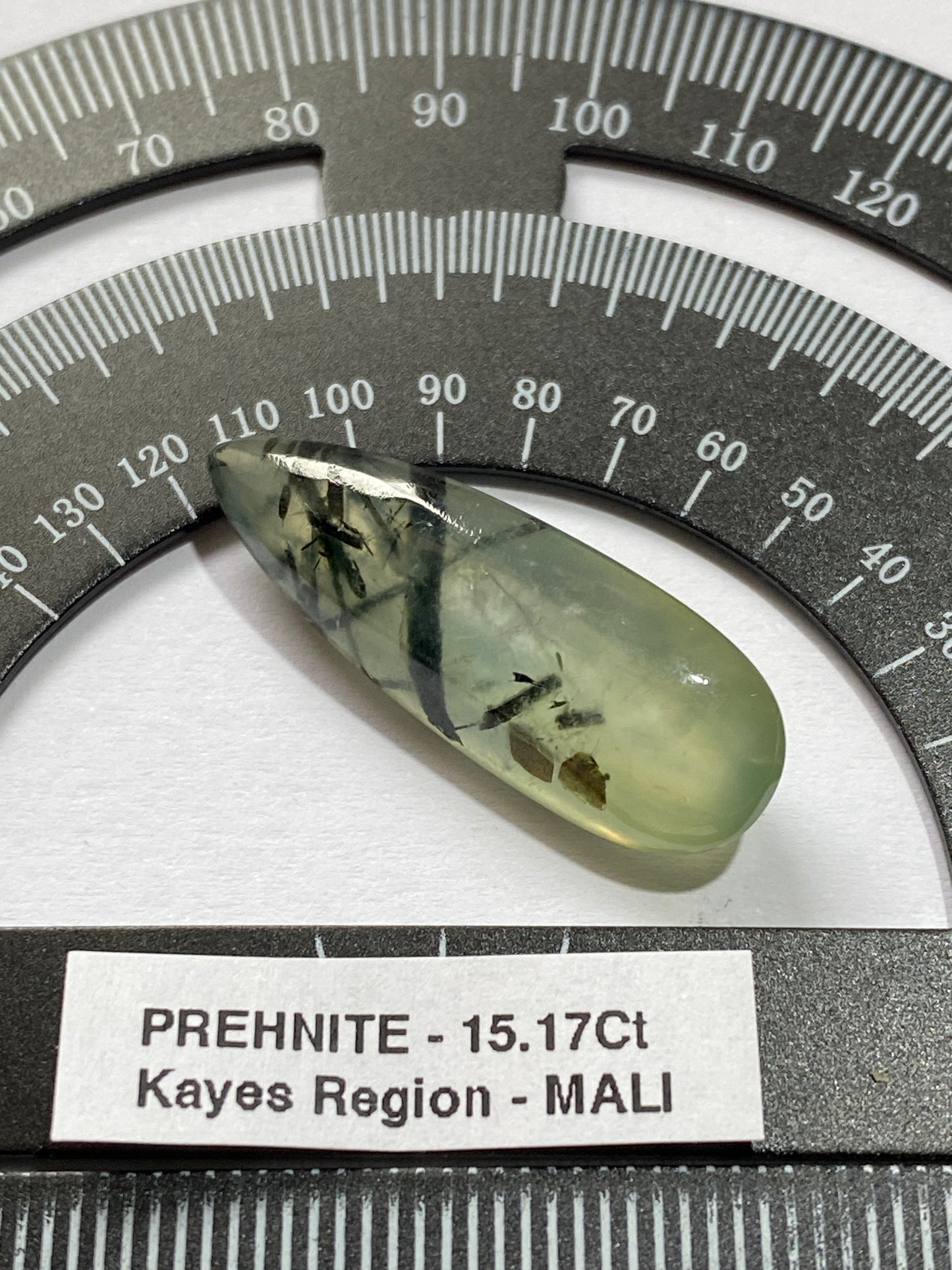 PREHNITE NATURAL GEMSTONE :  KAYES REGION, MALI, AFRICA 15.17Ct. MFG4967