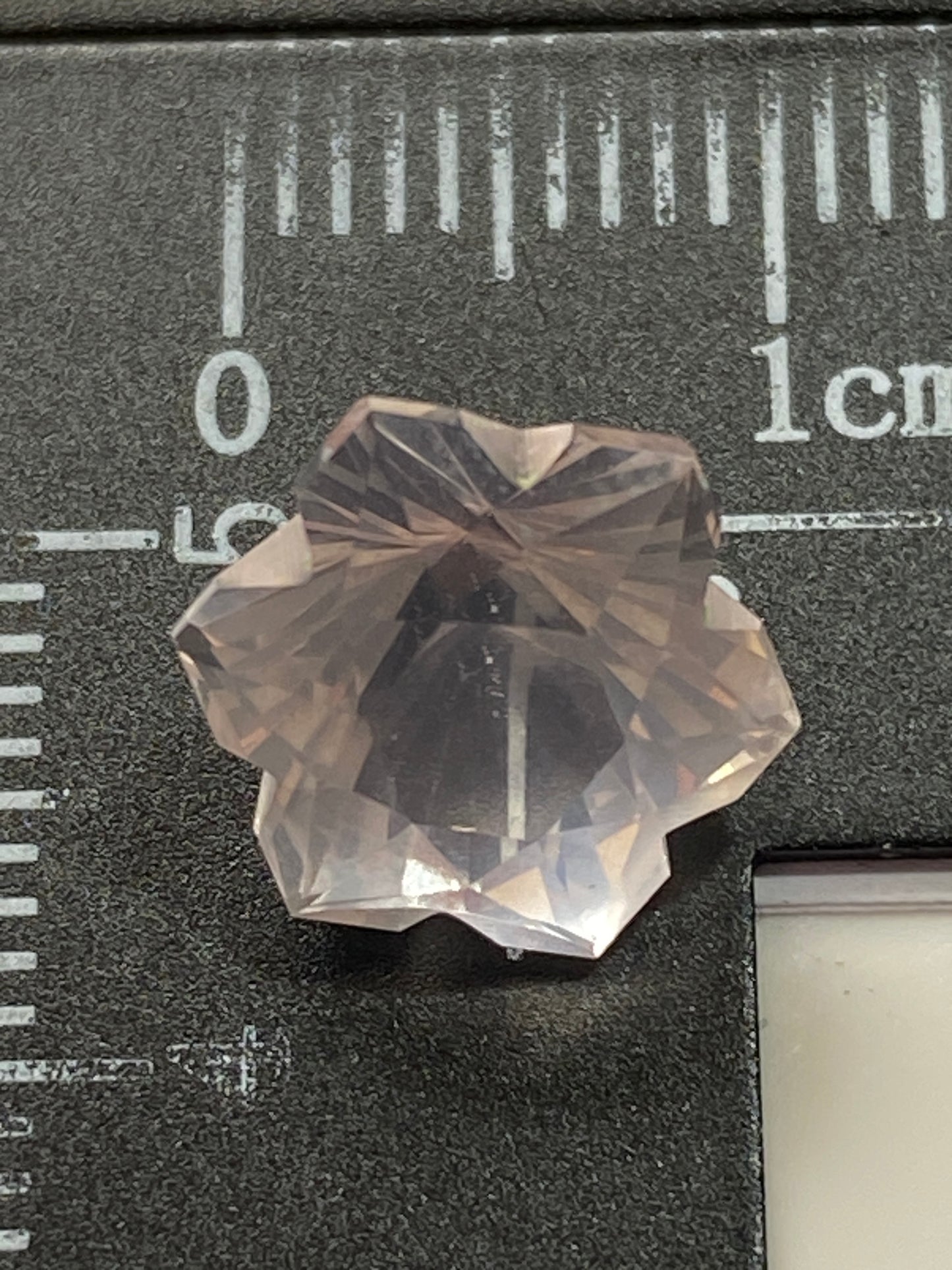 "SNOWFLAKE" AMETHYST NATURAL GEMSTONE : GOBOBOSEB MT., NAMIBIA, AFRICA 3.64Ct. MFG4970