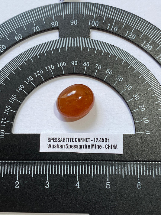 SPESSARTINE GARNET NATURAL GEMSTONE : WUSHAN SPESSARTINE MINE, FUJIAN, CHINA 12.45Ct. MFG4971