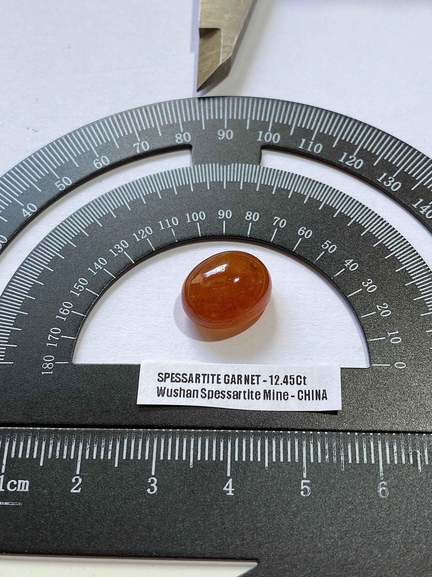 SPESSARTINE GARNET NATURAL GEMSTONE : WUSHAN SPESSARTINE MINE, FUJIAN, CHINA 12.45Ct. MFG4971