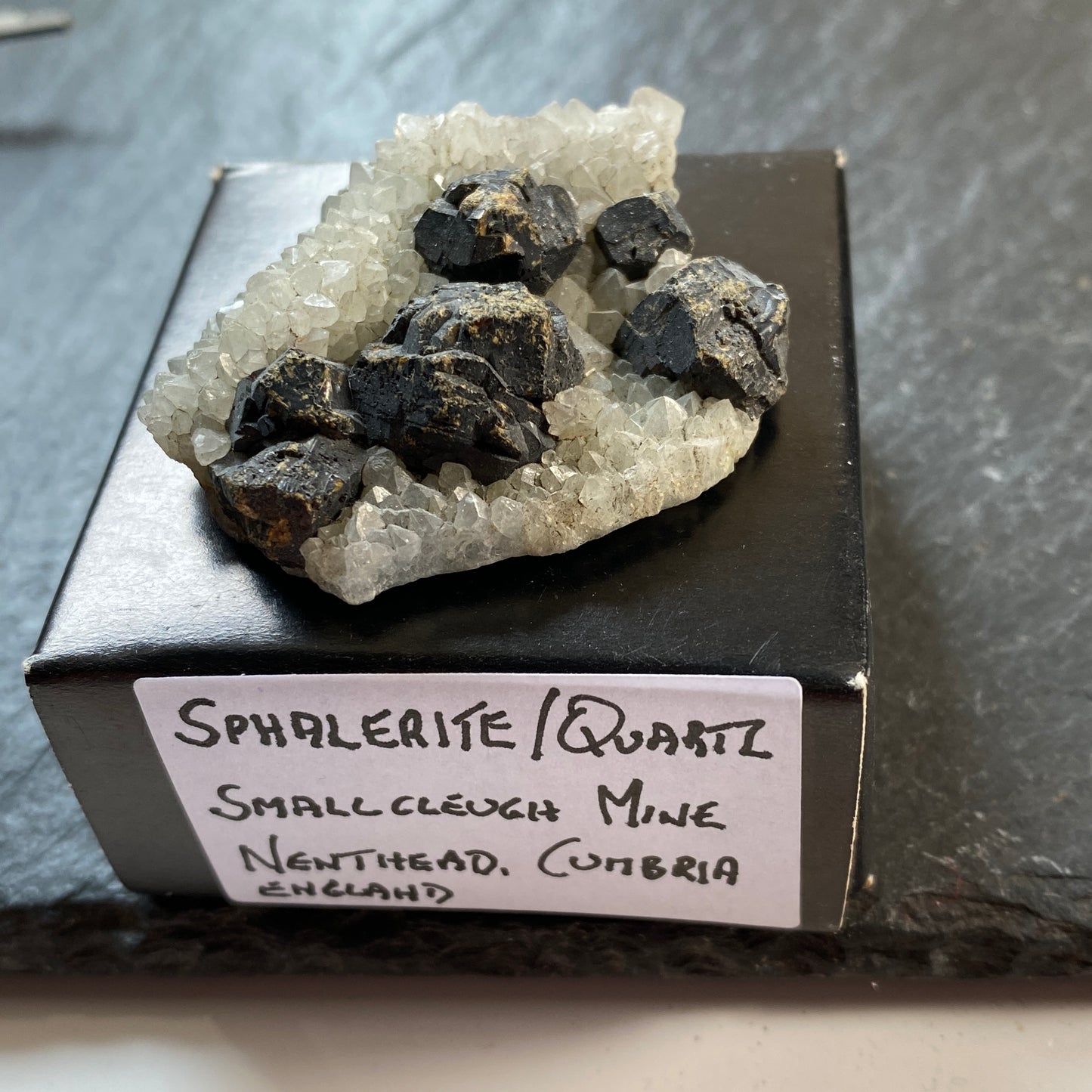 SPHALERITE ON QUARTZ, SMALLCLEUGH MINE, CUMBRIA 24g MF1849