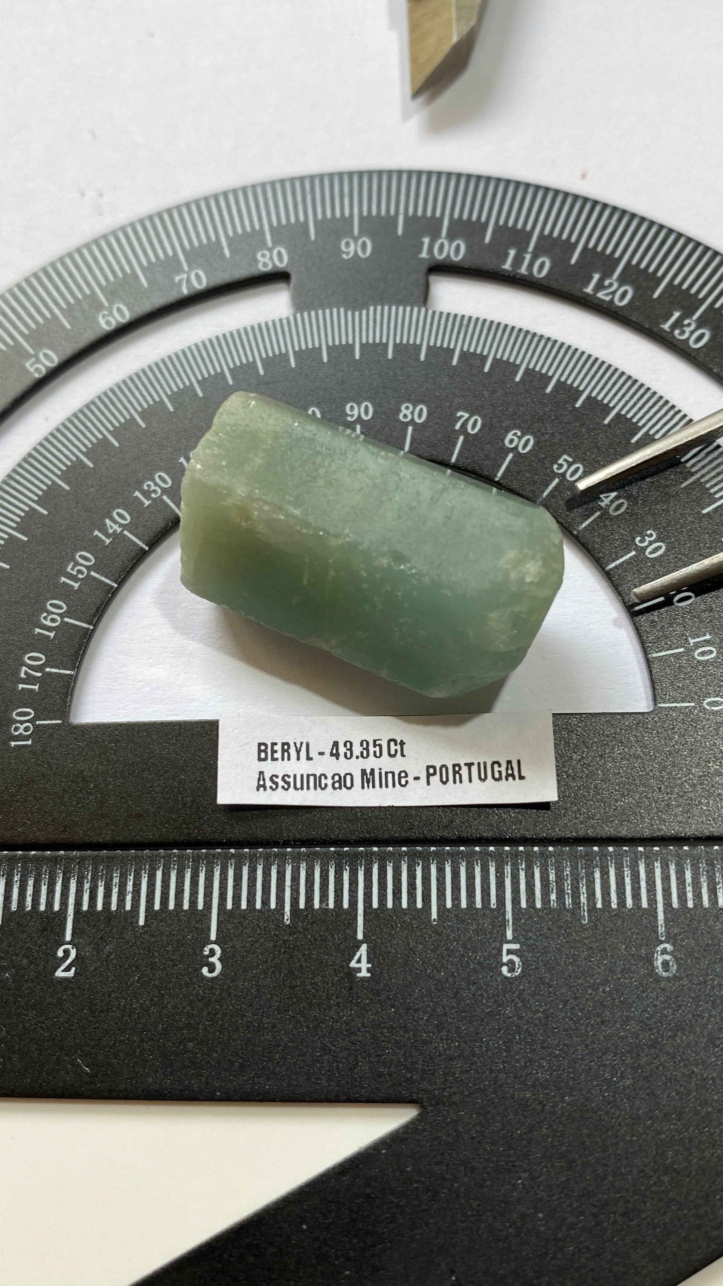 AQUAMARINE BERYL ROUGH NATURAL CRYSTAL : ASSUNCAO MINE, VISEU, PORTUGAL 43.35Ct MFG4977