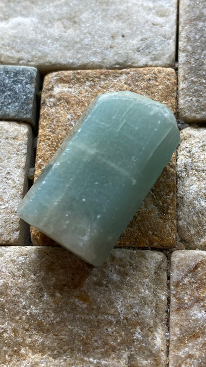 AQUAMARINE BERYL ROUGH NATURAL CRYSTAL : ASSUNCAO MINE, VISEU, PORTUGAL 43.35Ct MFG4977