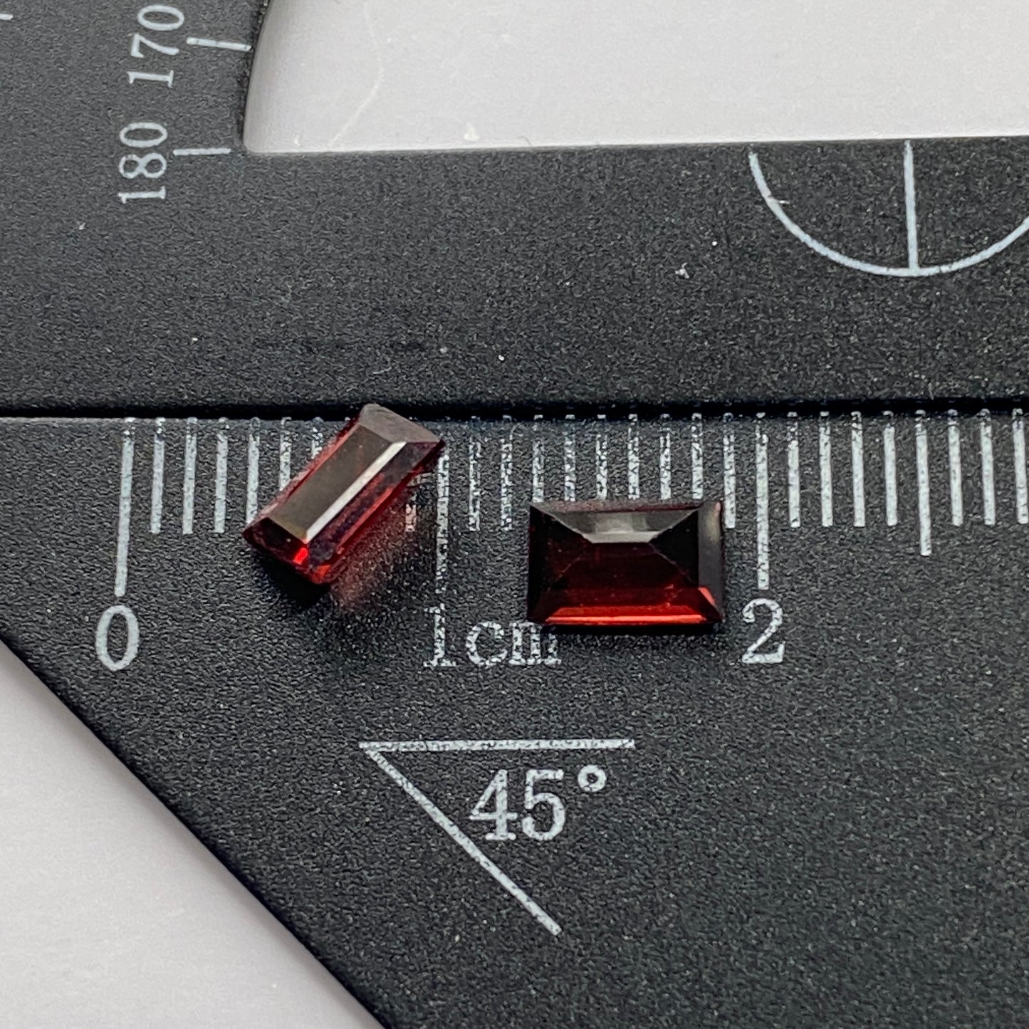 SPINEL RARE GEMSTONES x 2 - PEIN-PYIT, MOGIOK, MANDALAY, BURMA 1.40Ct MFG 5426