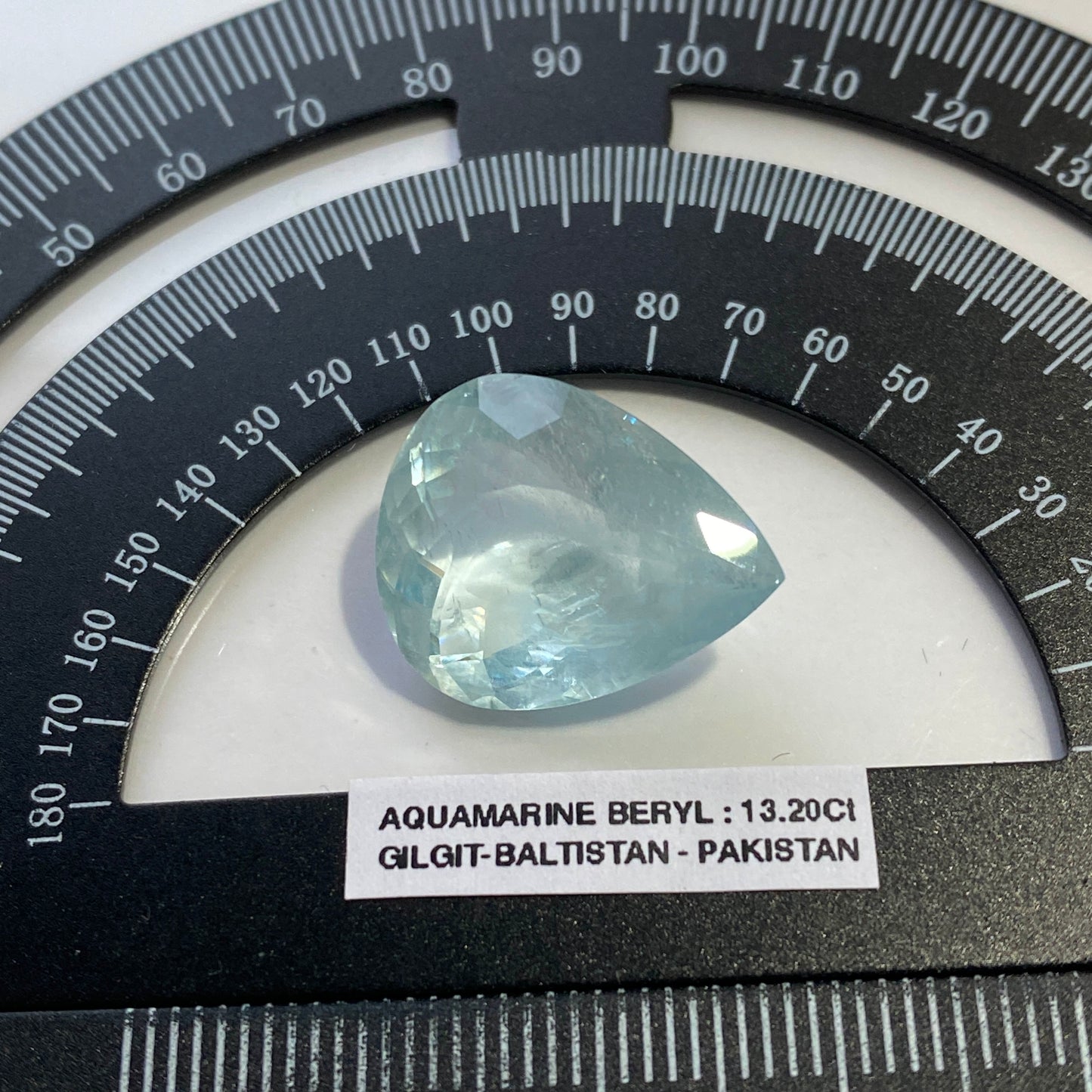 AQUAMARINE BERYL NATURAL GEMSTONE - SHENGUS, ROUNDU, PAKISTAN 13.20Ct MFG5365