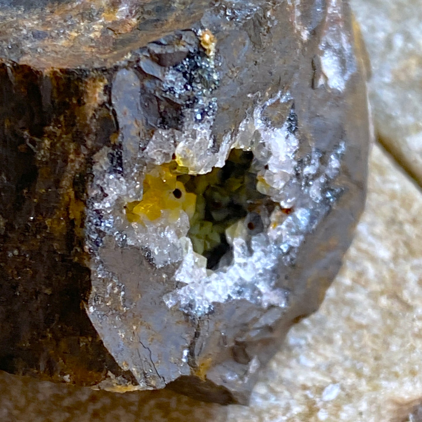 GOETHITE ETC, RESTORMEL ROYAL IRON MINE, CORNWALL. 34g MF1853