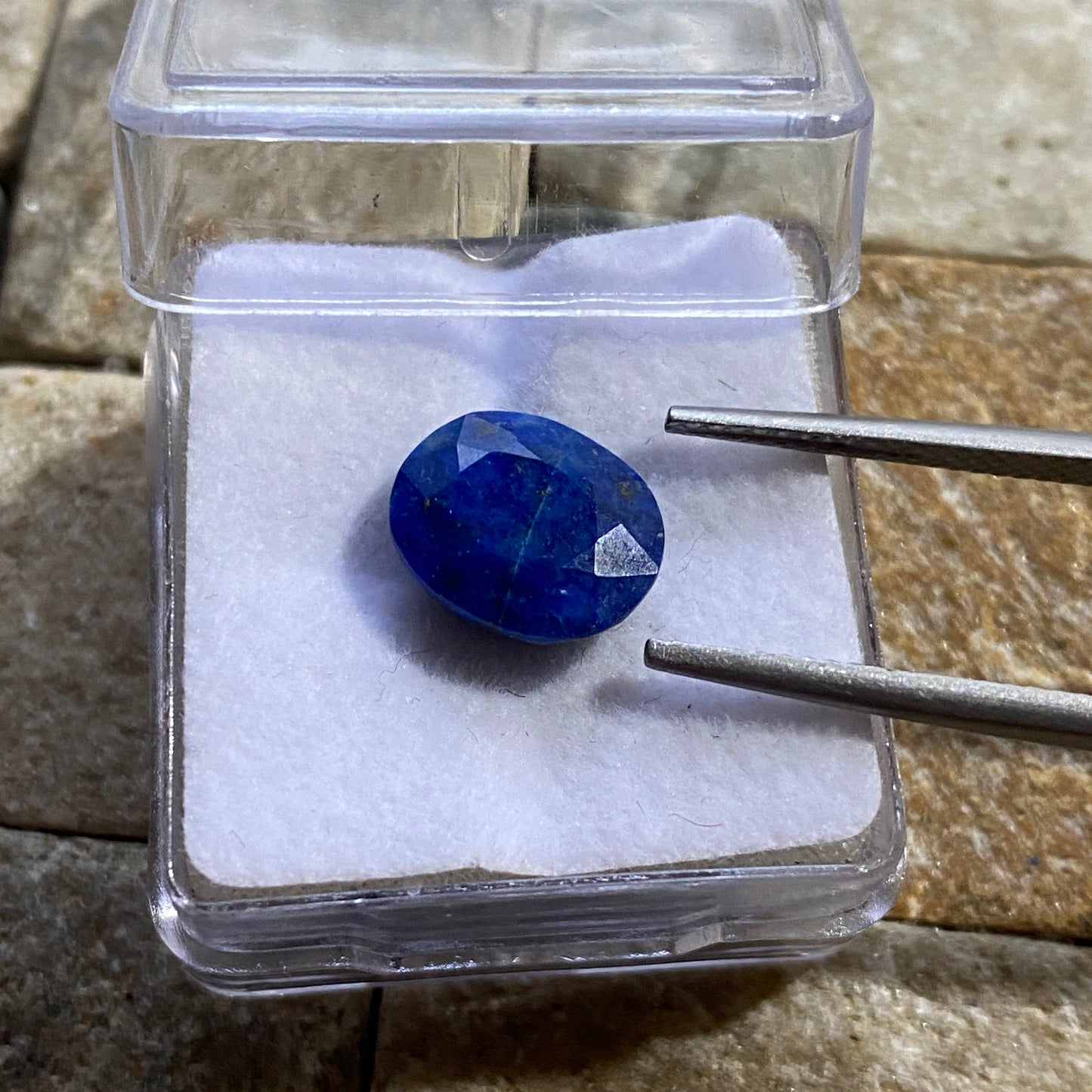 LAPIS LAZULI NATURAL GEMSTONE - LADJUAR MEDAM, AFGHANISTAN 3.27Ct MFG5310