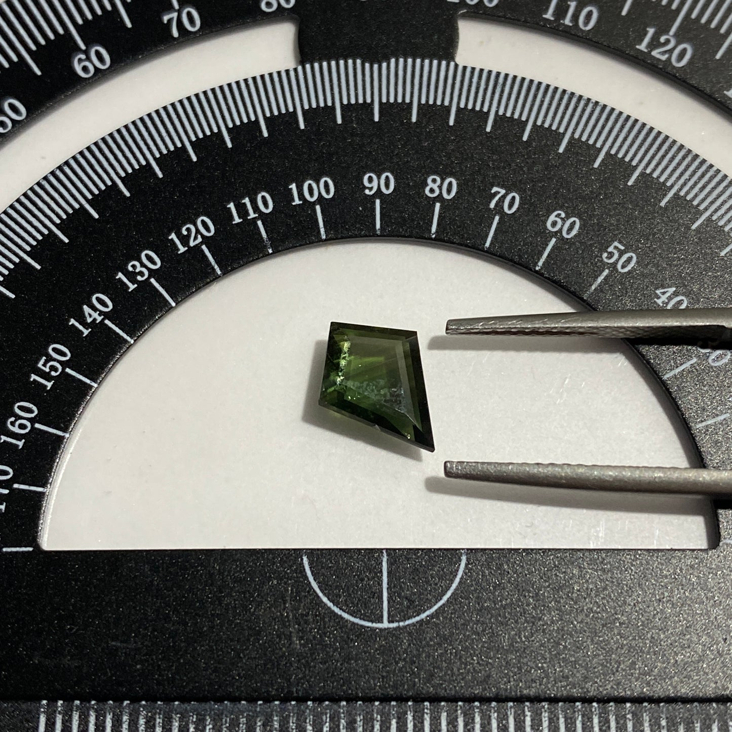 SAPPHIRE CORUNDUM NATURAL GEMSTONE - KARUR, ODESHA, INDIA 1.83Ct MFG5417