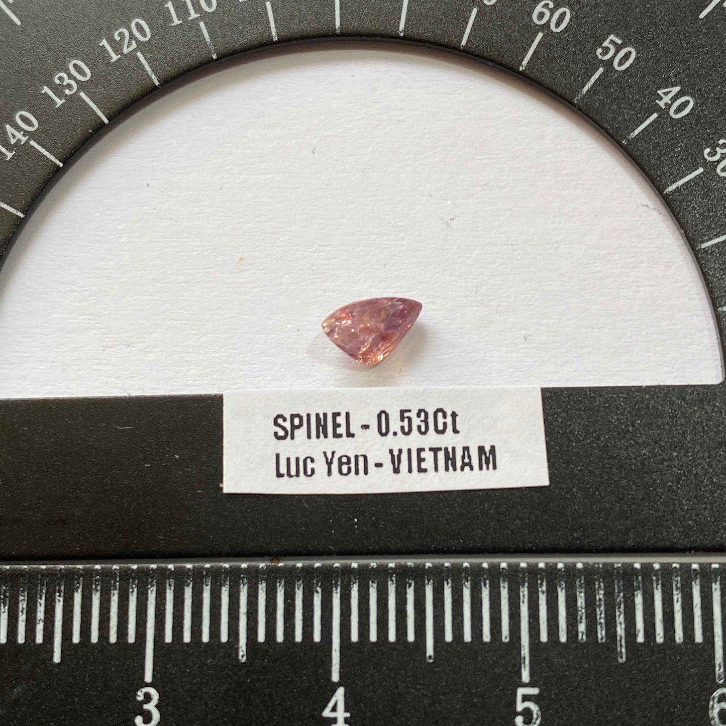 SPINEL NATURAL GEMSTONE : LUC YEN DISTRICT, YEN BAC PROVINCE, VIETNAM  0.53Ct. MFG4981